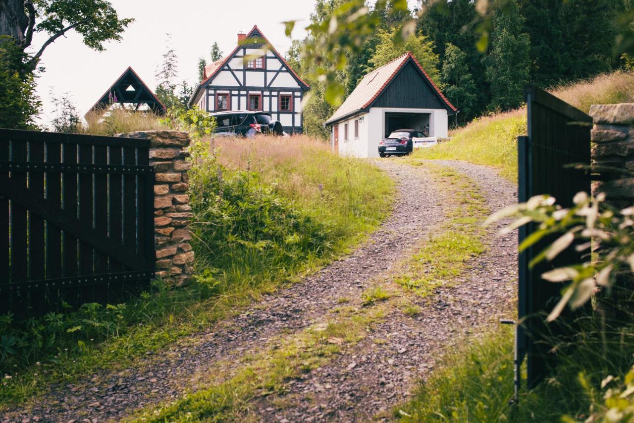 Izerski Horyzont - dom z balią w leśnej perspektywie Kopaniec Zewnętrze zdjęcie